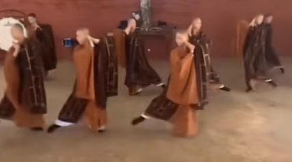 跳跃不是罪过是什么意思_https://www.wordpress6.com_游戏攻略_第2张